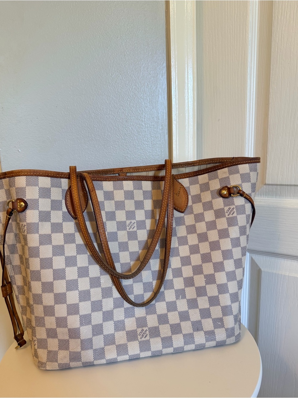 Authentic Louis Vuitton Neverfull Damier Azure - Picture 2 of 10